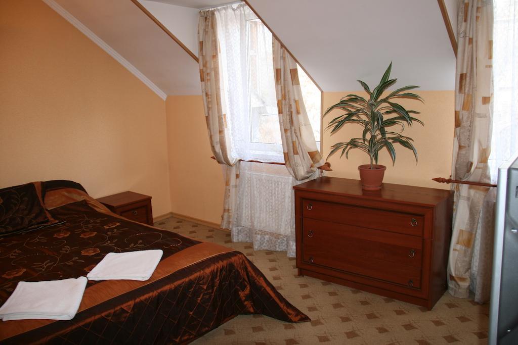 Ekaterininskaya Apartments Odessa Chambre photo